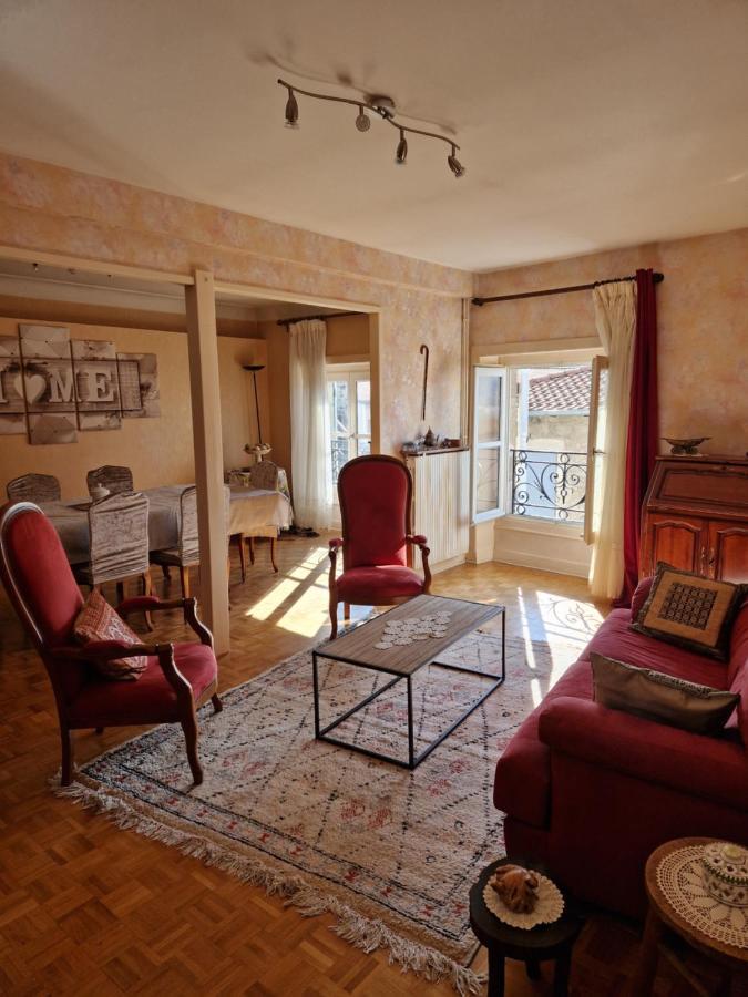 Appartement 120 M² Duplex Coeur Historique Au Calme Le Puy-en-Velay Esterno foto